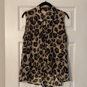 🐈 Forever 21 Leopard Animal Print Sleeveless Top - L